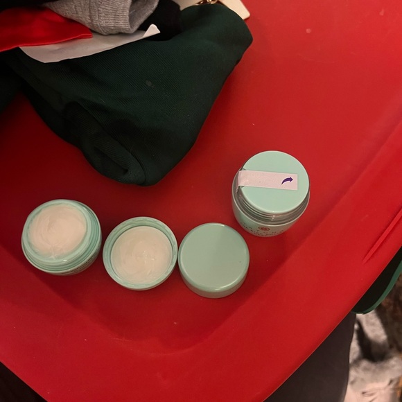 Tatcha Bundle—water cream 10ml and deep rice polish 10mg, you are getting both! - Picture 6 of 6